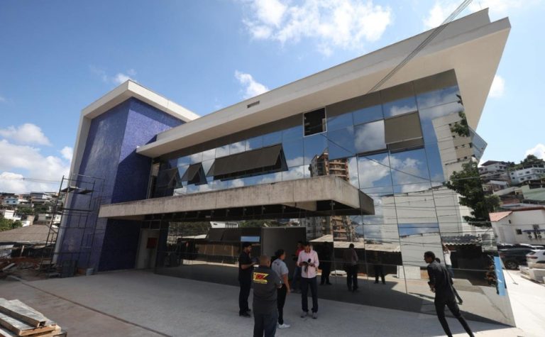 Mais de 500 pacientes serão atendidos por mês em novo centro oftalmológico no ES