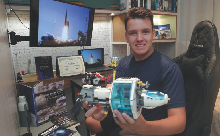 Missão Artemis II: viagem espacial inspira jovens a seguir carreira