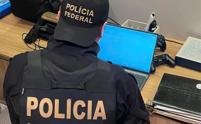 PF realiza operação contra acusados de vazar dados de ministros do STF