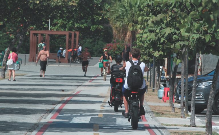 Prefeito do Rio de Janeiro promete decreto para bike elétrica