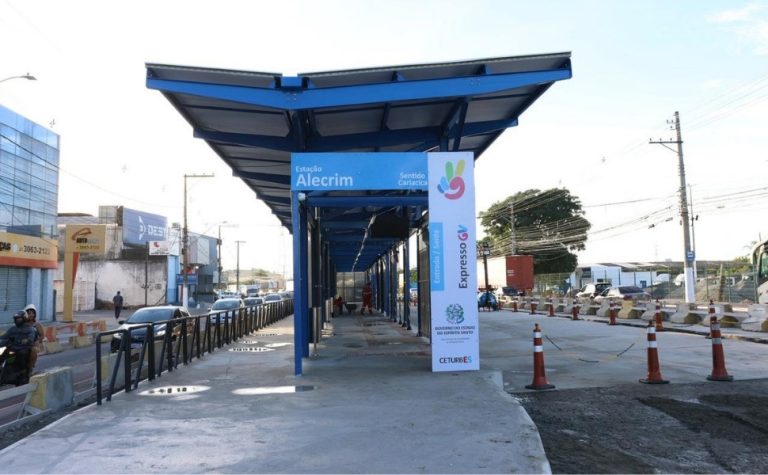 Primeira estação do corredor exclusivo para ônibus é entregue em Vila Velha