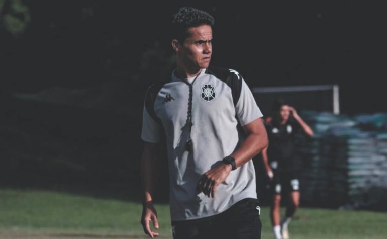 Rio Branco entra em campo com time alternativo pela Copa Centro-Oeste