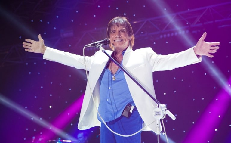 Roberto Carlos comemora 85 anos com supershow em cidade natal neste domingo