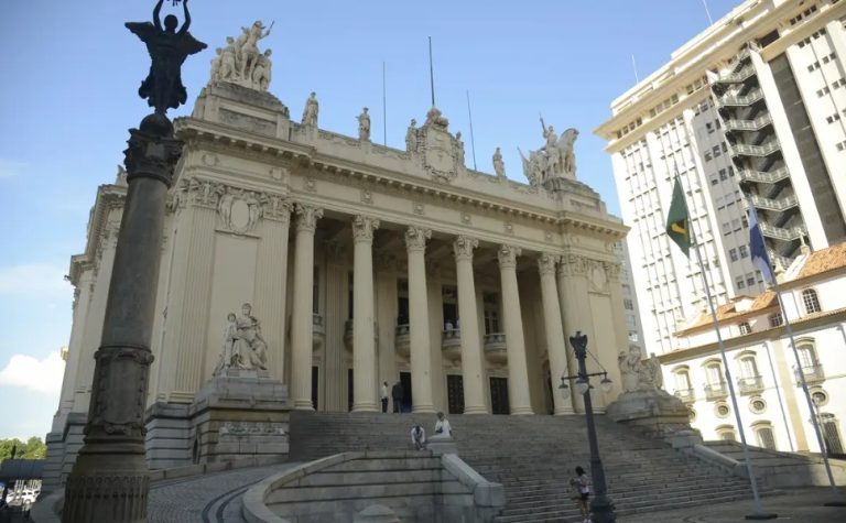 STF pode definir eleição indireta no Rio para evitar confusão logística