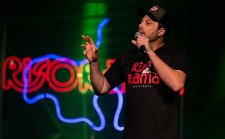 Seu programa: Bastidores da televisão com Danilo Gentili