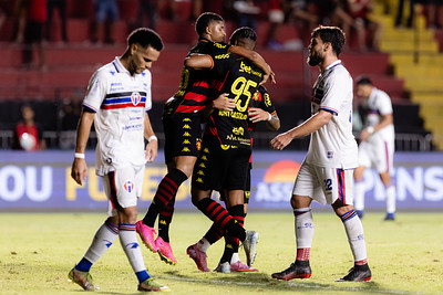 Sport ganha do Maranhão de goleada na Ilha