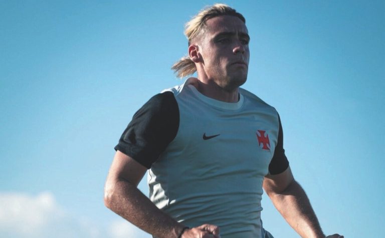 Vasco estreia com time alternativo na Sul-Americana