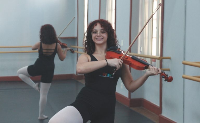 Veja como se inscrever a uma das 450 vagas em oficinas de dança, música e teatro