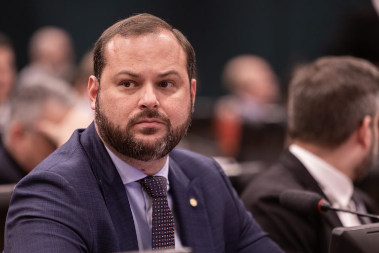 Victor Linhalis bate o martelo e vai se filiar ao PSB