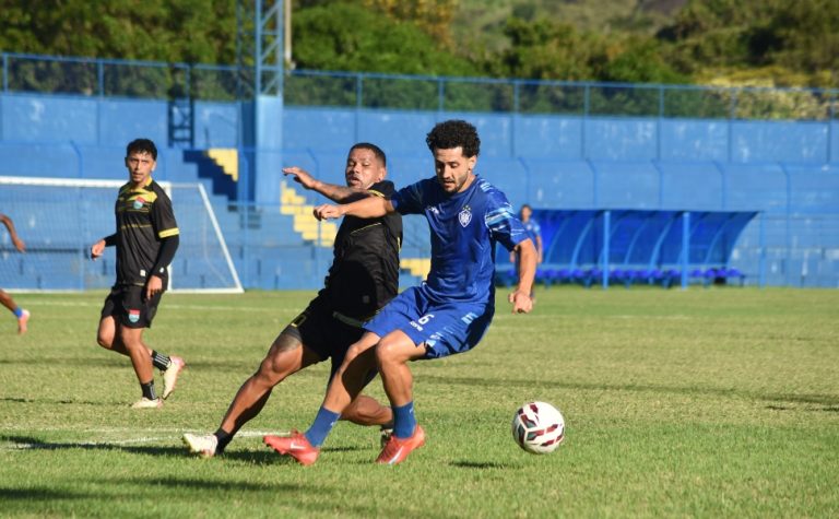 Vitória vence o Vilavelhense em jogo-treino no Salvador Costa