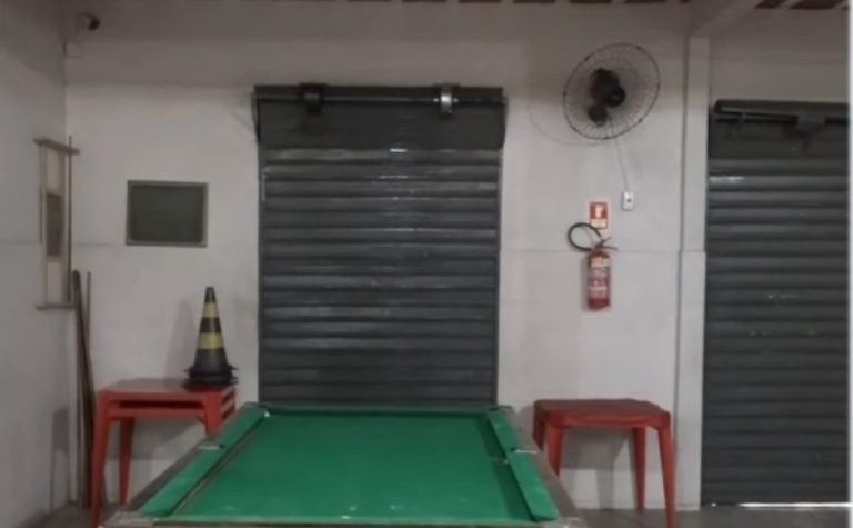 Ataque a tiros em bar de Cariacica deixa dois homens feridos