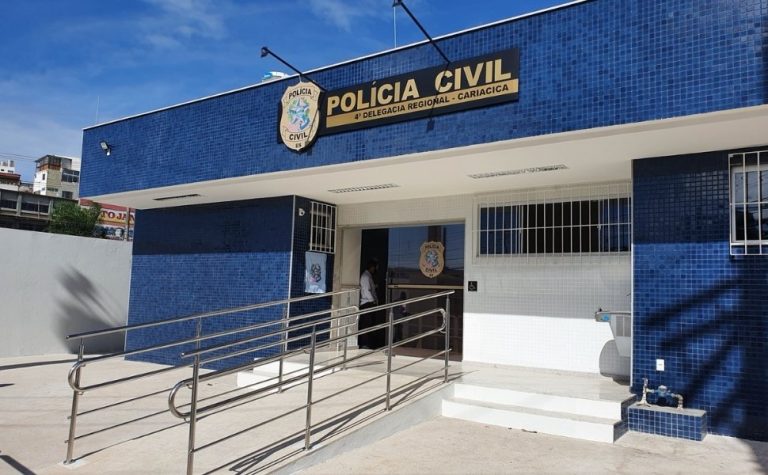 Bebê é atingido por estilhaços após vizinho jogar pedra em janela no ES
