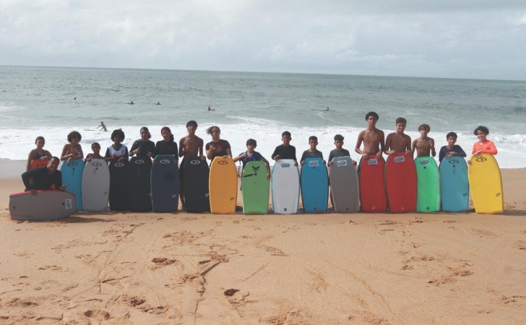 Bodyboarding vira projeto escolar em Vila Velha
