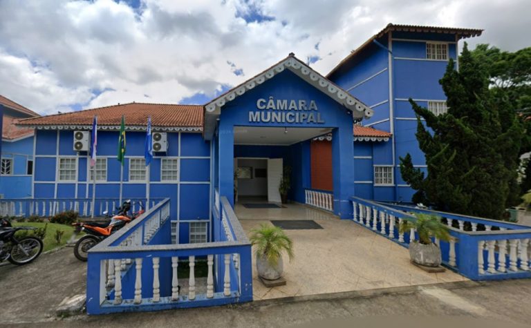 Câmara de Santa Maria de Jetibá abre concurso com salários de até R$ 8,3 mil