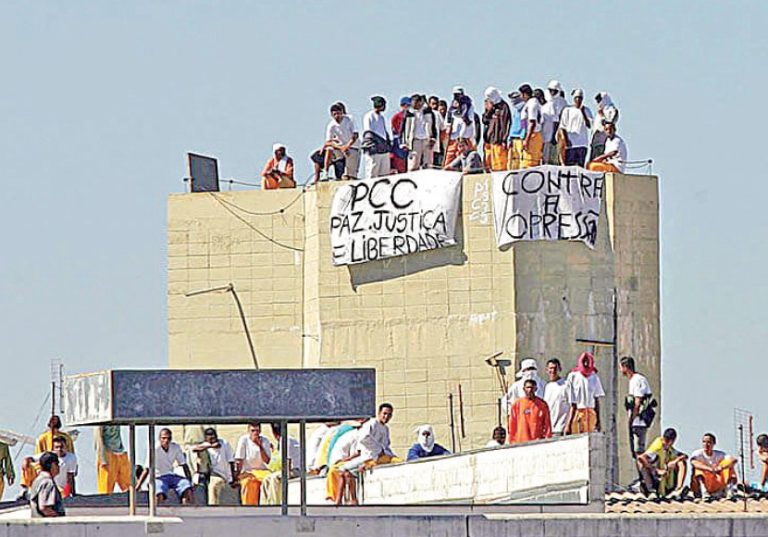Classificar PCC e CV como terroristas não ajuda o Brasil, diz promotor