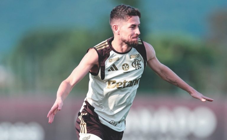 Copa do Brasil: Flamengo aposta na força do meio-campo contra o Vitória