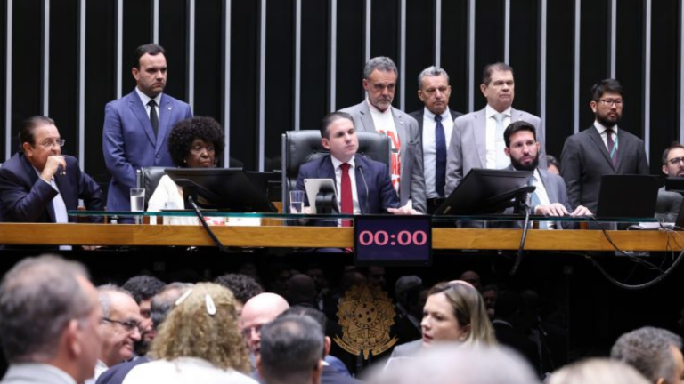 Descubra como votou a bancada de Pernambuco na PEC que extingue a escala 6×1