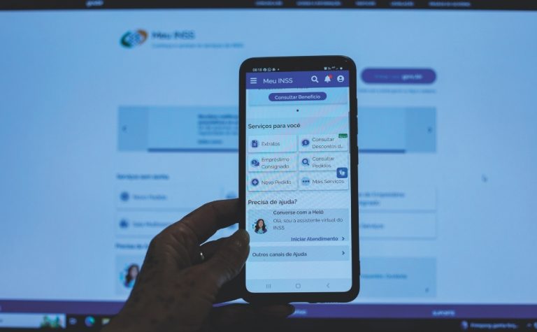 Dois milhões de aposentados têm dados no INSS vazados