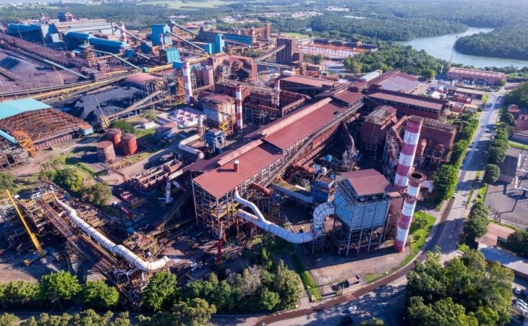 Empresa mineira vai abrir 1.300 empregos na Samarco