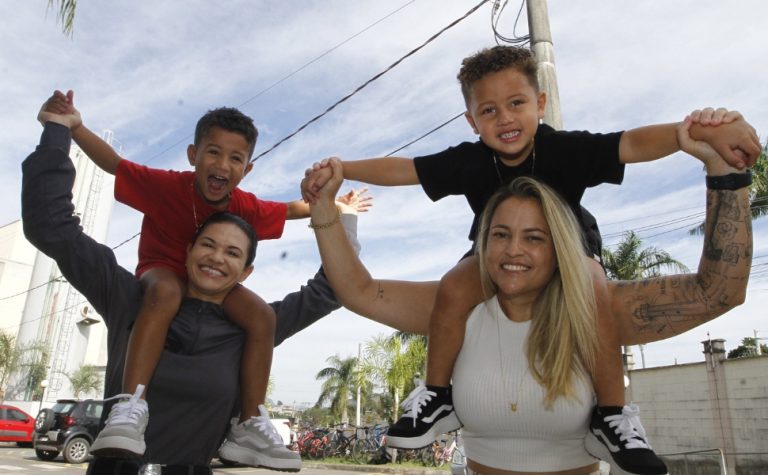 Famílias da Itália e dos EUA adotam crianças capixabas