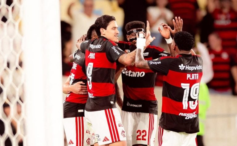 Flamengo vence Cusco e pode garantir melhor campanha da Libertadores
