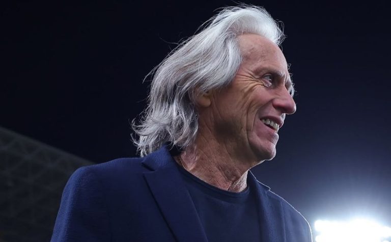 Jorge Jesus chega ao Rio de Janeiro para férias e vai acompanhar jogo do Flamengo