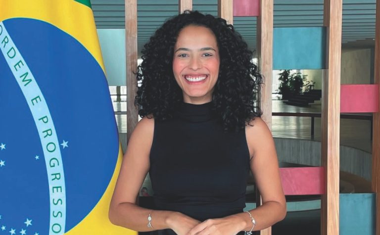 Jovem reprovada em cota racial de concurso: “Nunca me vi como uma pessoa branca”