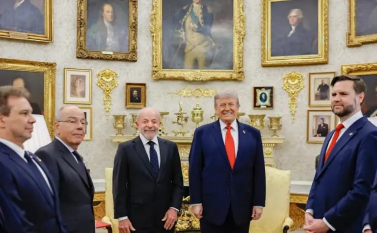 Lula e Trump orientam ministros a resolverem tarifas em 30 dias
