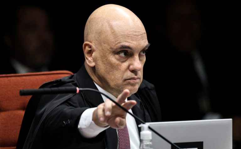 Moraes suspende aplicação da Lei da Dosimetria até decisão do STF