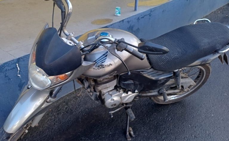 Motociclista com CNH vencida tenta incendiar veículo durante abordagem no ES