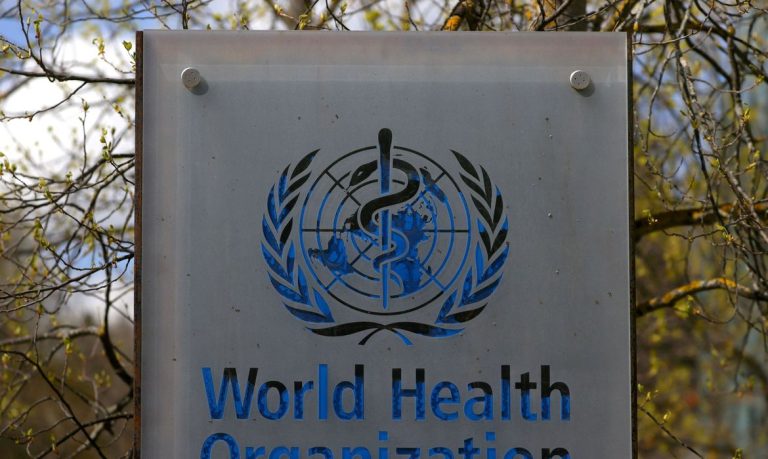 OMS alerta que surto de ebola no Congo avança mais rápido que resposta