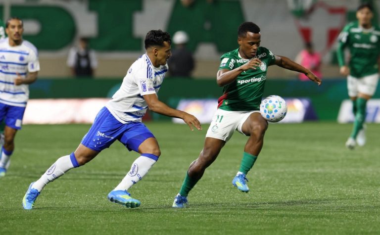 Palmeiras e Cruzeiro empatam, e Flamengo pode encostar na liderança
