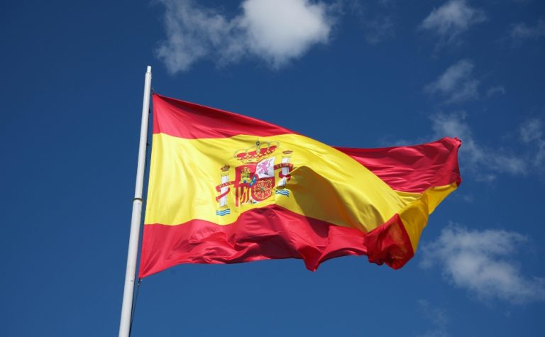 Pelo menos dois são mortos e quatro ficam feridos em tiroteio no sul da Espanha