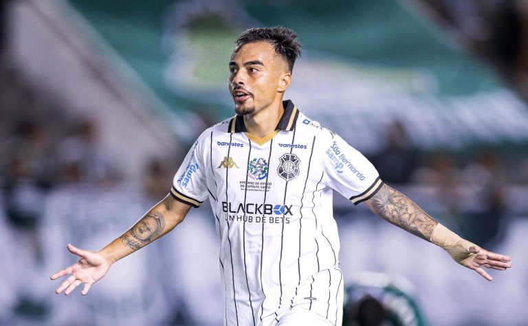 Rio Branco faz história e é finalista da Copa Centro-Oeste