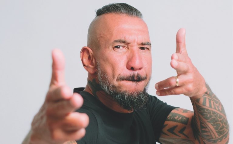 Rodolfo Abrantes: “Minha fé não encontra obstáculo no nosso som”