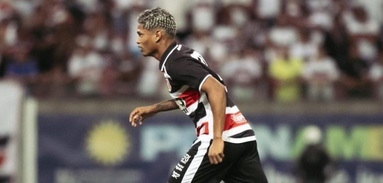 Santa Cruz enfrenta Maringá no Paraná em confronto direto pela Série C
