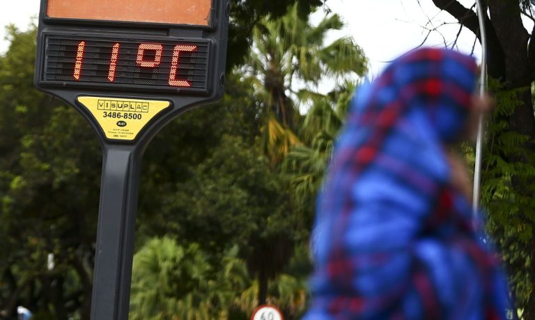 São Paulo deve registrar queda na temperatura e chuva neste domingo