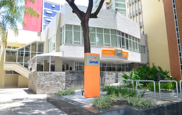 Senac celebra 80 anos com oferta de 50 mil vagas em cursos gratuitos