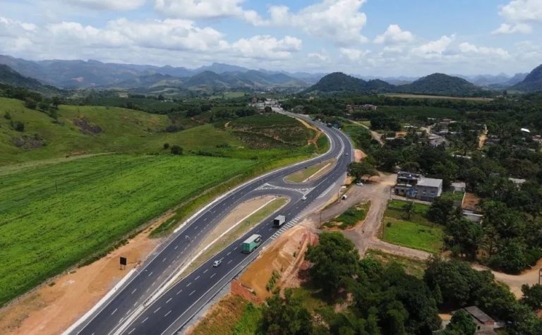 Terceiras faixas serão implantadas em trechos da BR-101 no Norte do ES até 2027