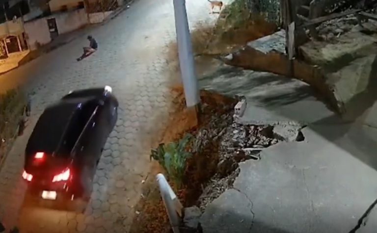 VÍDEO: Homem morre após ser atropelado e arrastado por carro em Mantenópolis