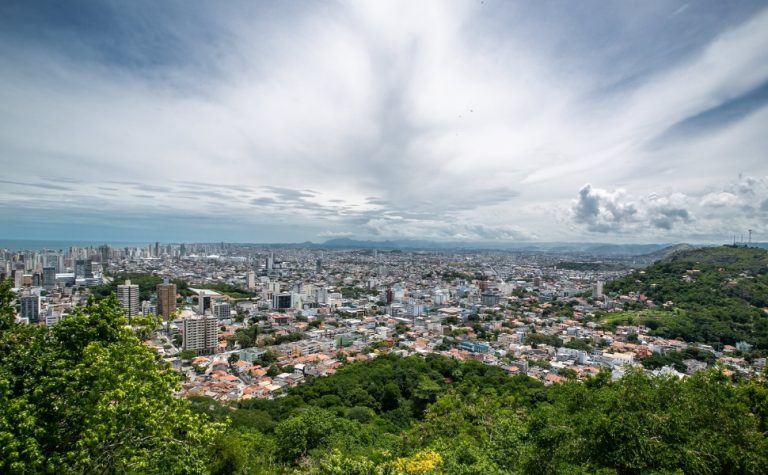 Vila Velha recebe investimento de R$ 2 bilhões e melhora infraestrutura