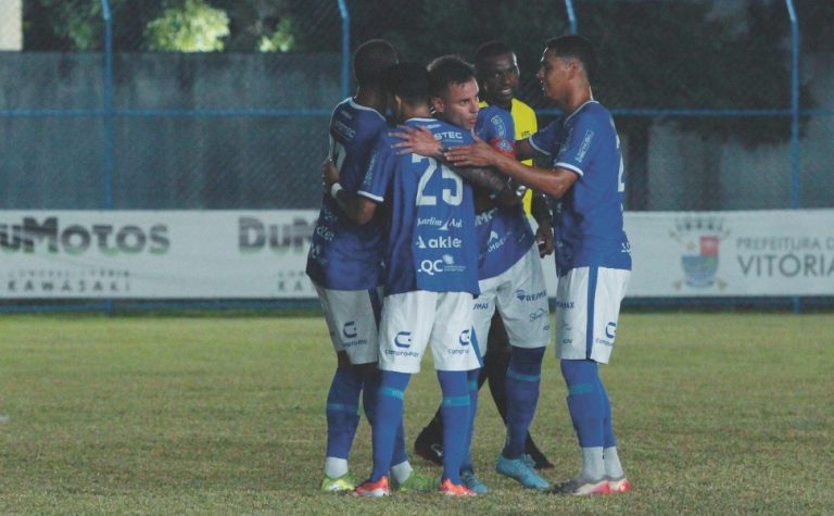 Vitória bate o Audax São Mateus e embala para decisão na Série D