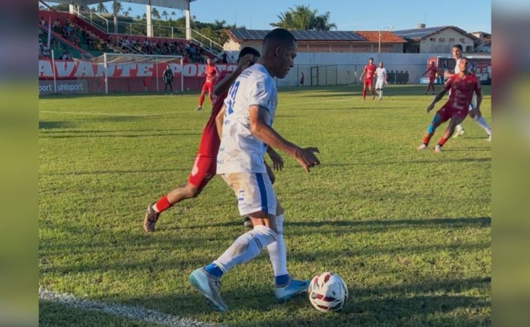 Vitória empata fora e segue em 2º lugar na Série D