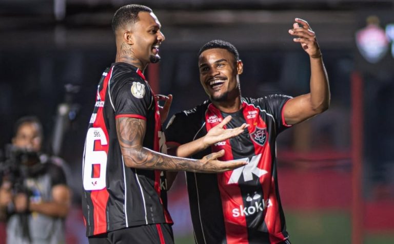 Vitória faz golaço, derruba favorito Flamengo e avança na Copa do Brasil