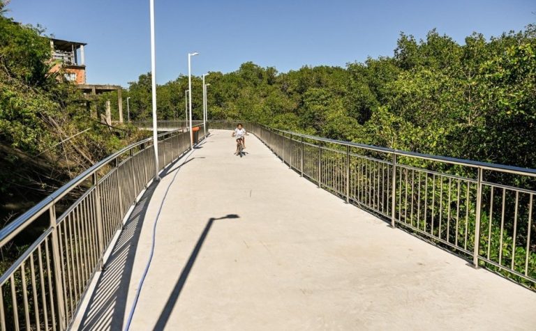 Vitória tem mais 4 km de ciclovia liberados neste sábado