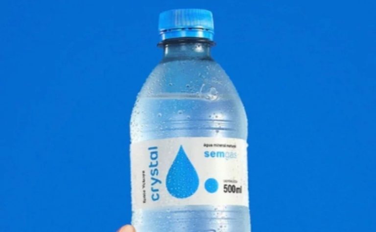Como saber qual água Crystal foi suspensa pela Anvisa? Tire dúvidas