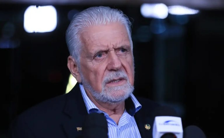 Apuração da PF acusa Jaques Wagner de receber vantagens; senador nega