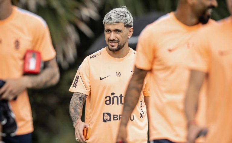 Arrascaeta desfalca o Uruguai na estreia da Copa do Mundo contra a Arábia Saudita