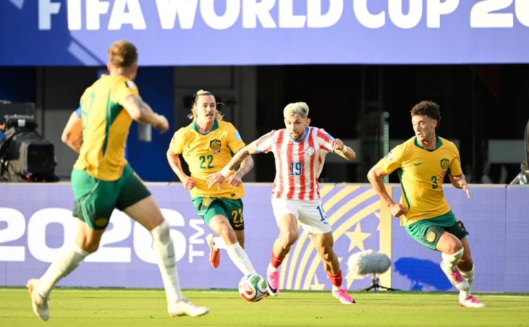 Austrália empata e fica com o 2º lugar; Paraguai, em 3º, sonha com o mata-mata