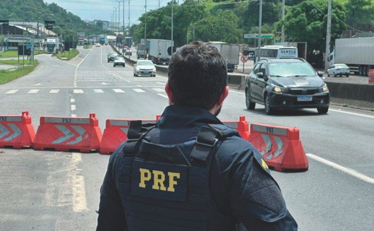 Blitze do feriadão multam 2.172 motoristas no ES
